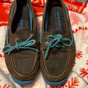 Sperry Men's Brown Boat Shoes with Teal Laces